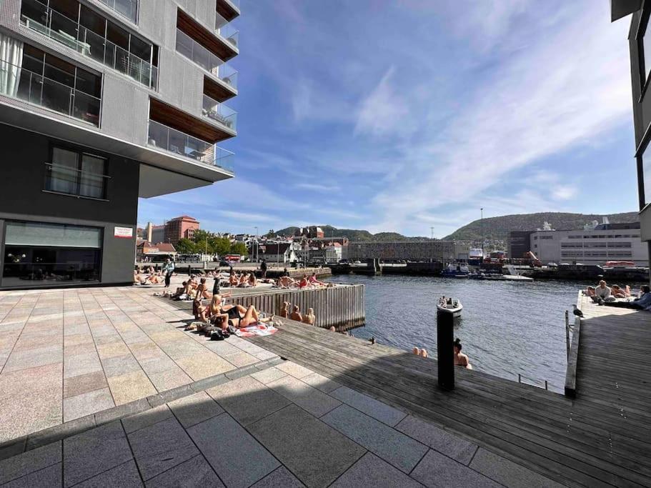Koslig Leilighet I Bergens Smoroye Appartement Buitenkant foto